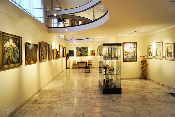  Exhibition in four halls